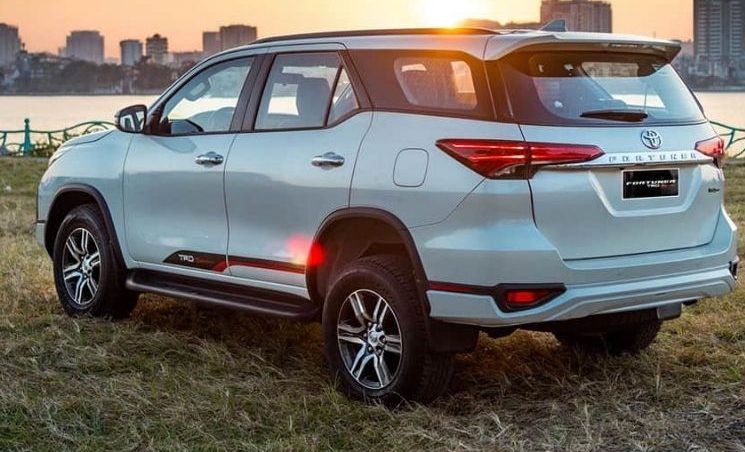 Bảng giá xe taxi 7 chỗ tham khảo