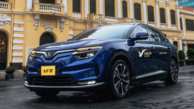 Taxi đường dài – Lựa chọn tiết kiệm, phục vụ tận nơi 0868.947.456