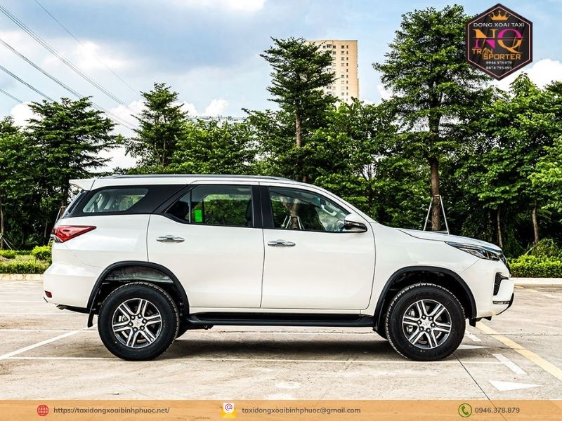 Giới thiệu về dịch vụ thuê xe taxi tự lái